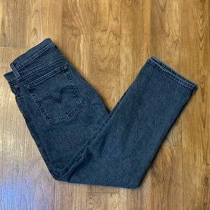 Levi’s Wedgie Straight Jean